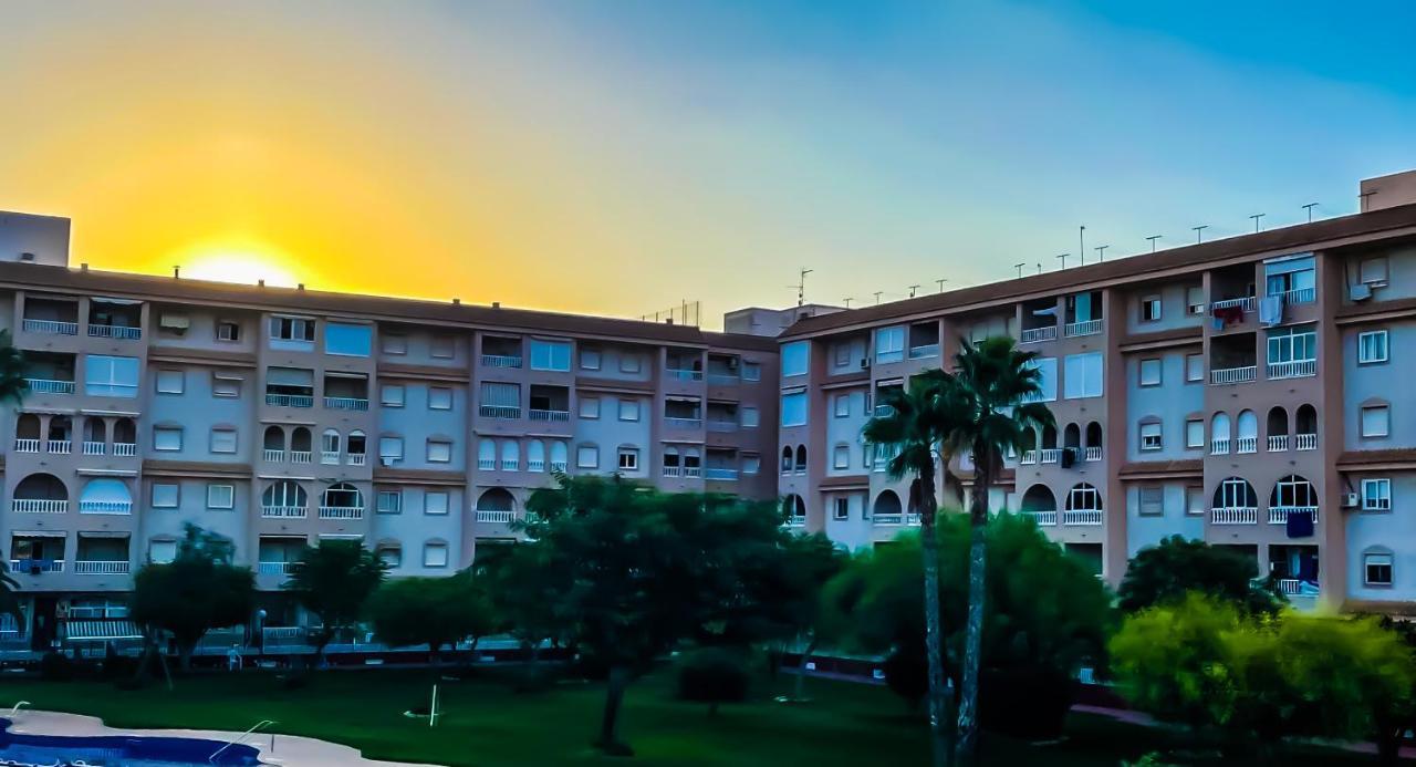 Apartamento Exclusivo Y Central Торевьиа Экстерьер фото